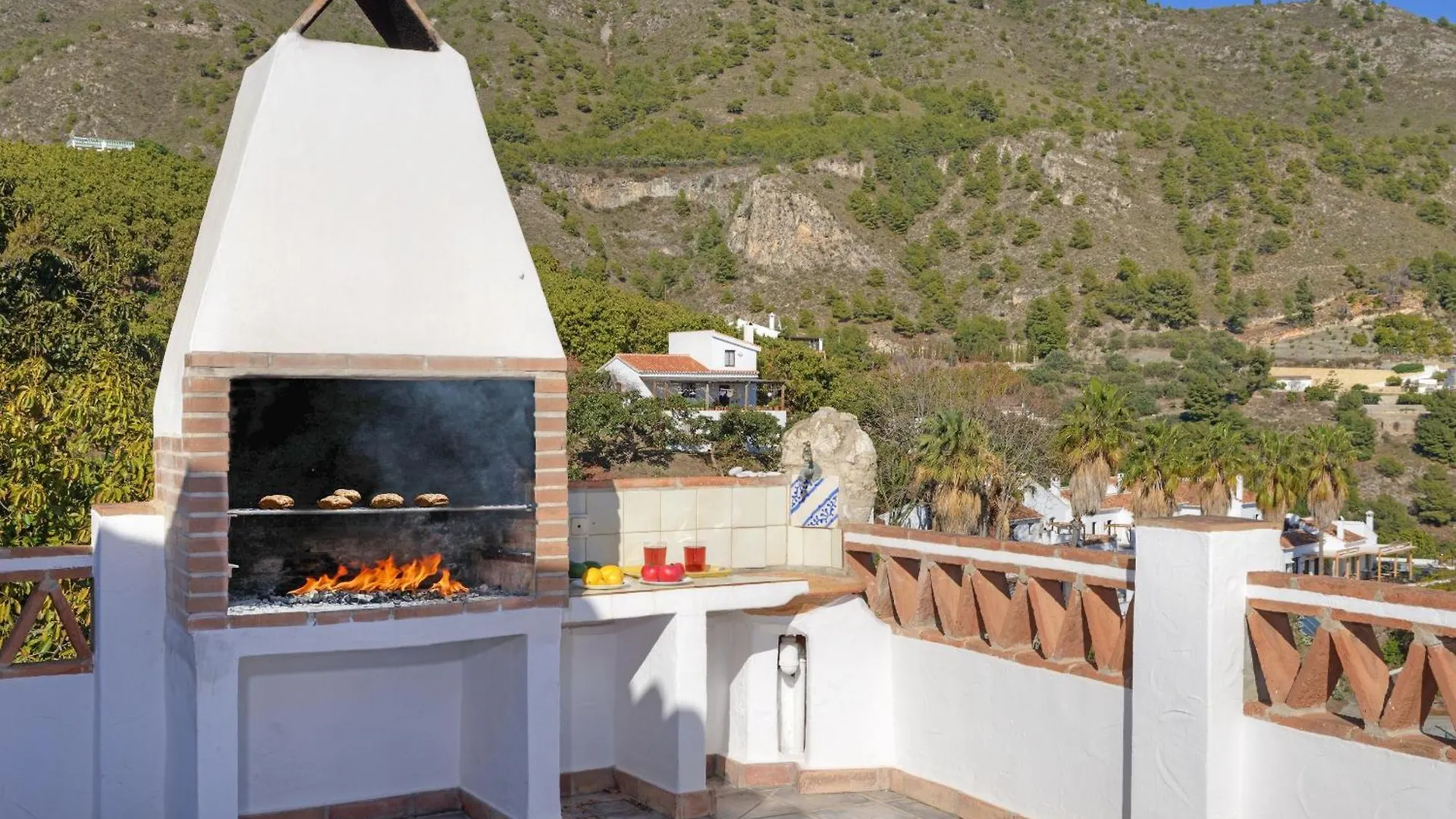 The Strawberry Villa Private Pool Garden Views Frigiliana 0*,
